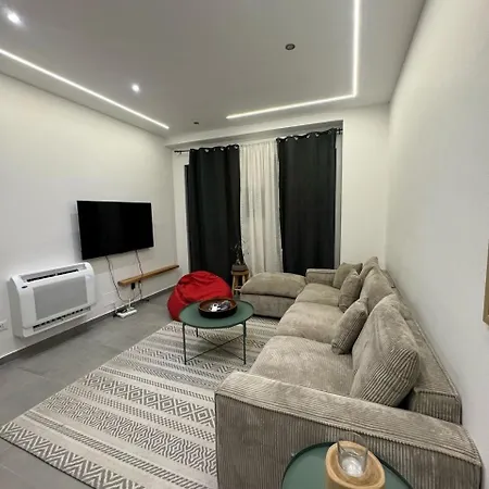 Apartment Xhm