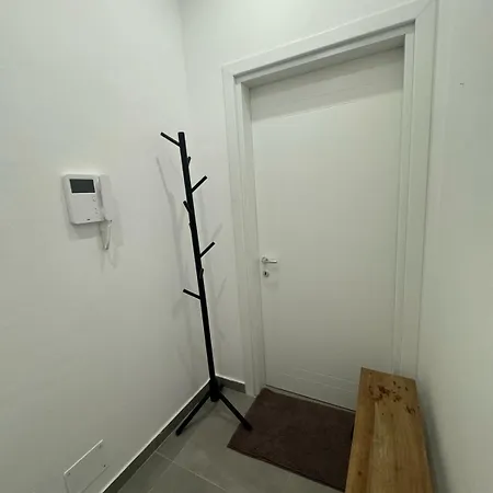 Apartment Xhm Selita e Vogel